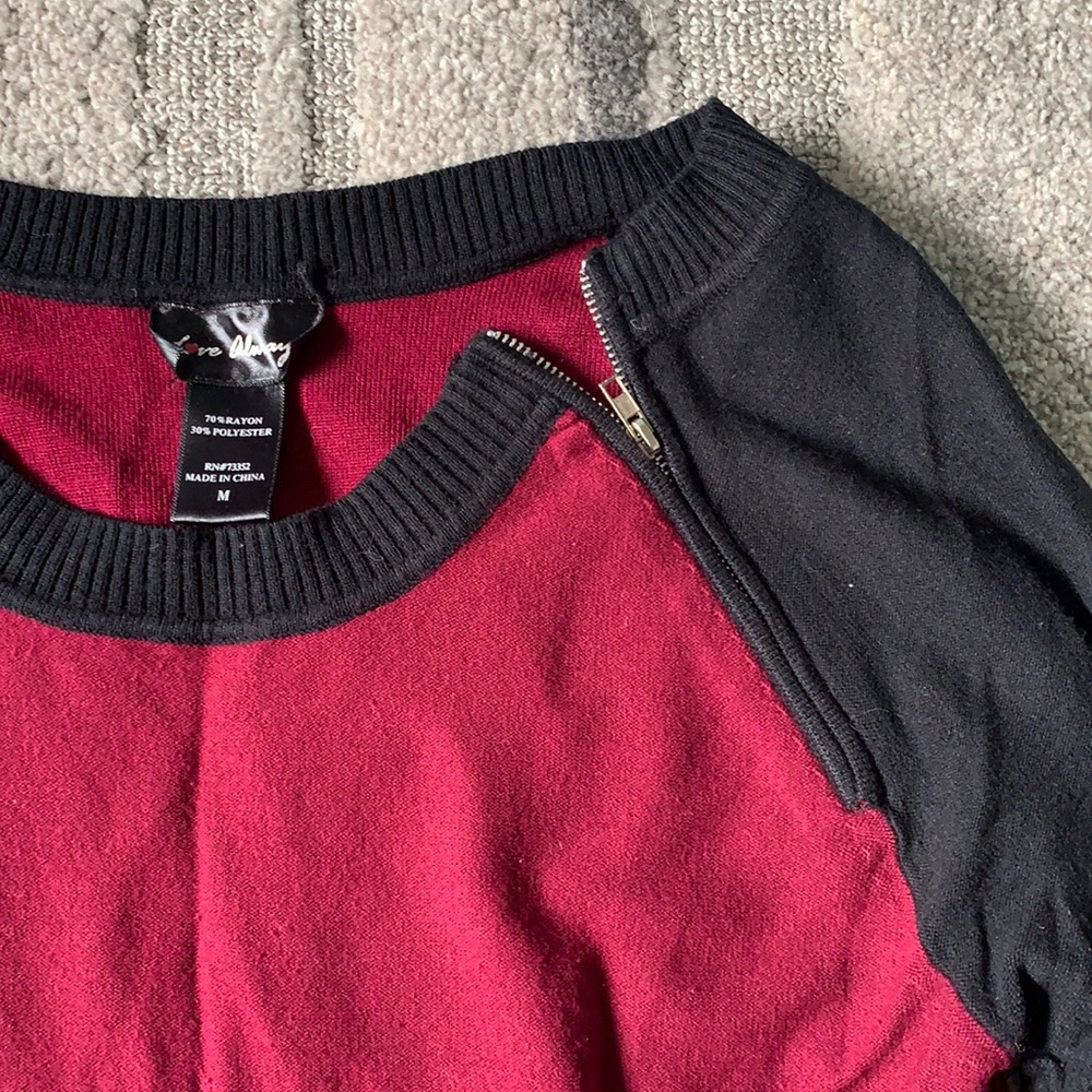 Colorblock Sweater - Picture 2 of 4